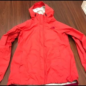North face windbreaker
